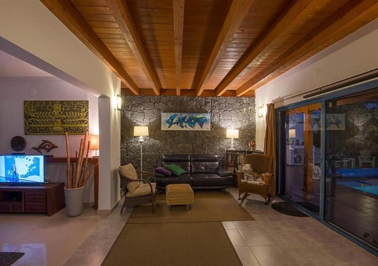 Vil·la Maiteren Etxea- 4 Beds With Private Pool